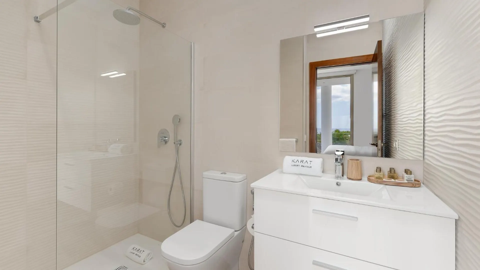 Karat Villa Royal White Costa Adeje